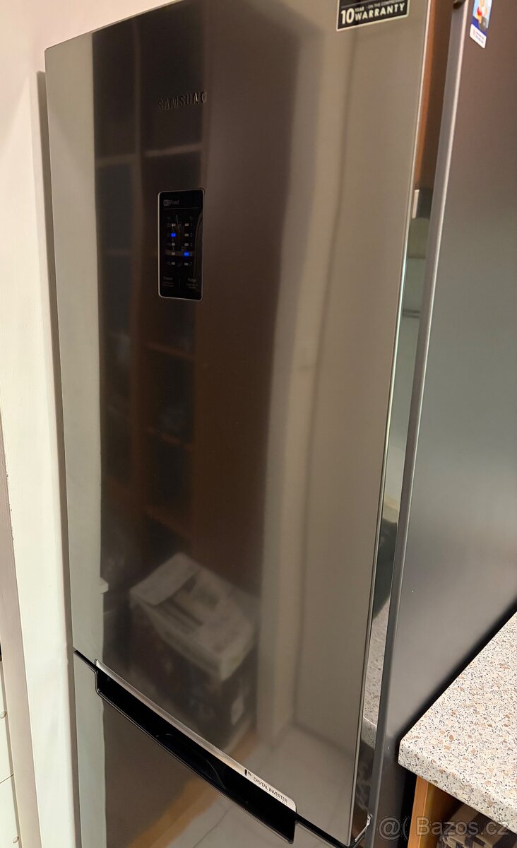 LEDNICE S MRAZÁKEM SAMSUNG - 2