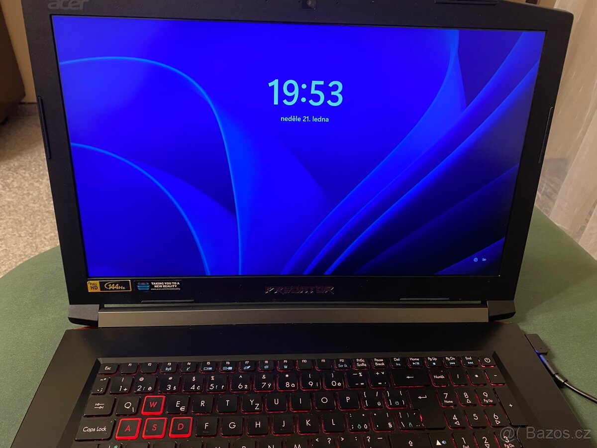 Herní notebook Acer Predator 17 - 2