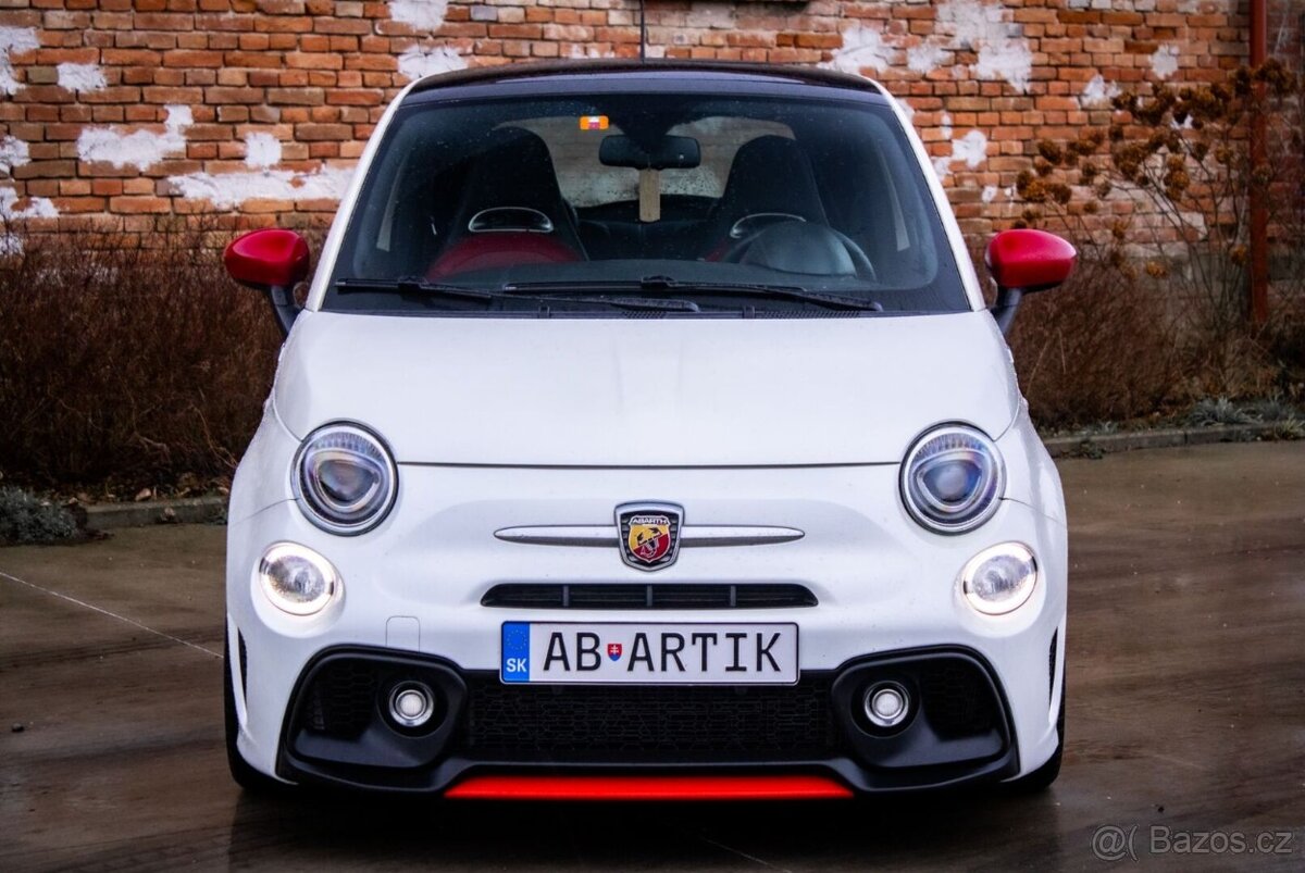 Abarth 500 1.4T 99kw MT/5 2009 - 2