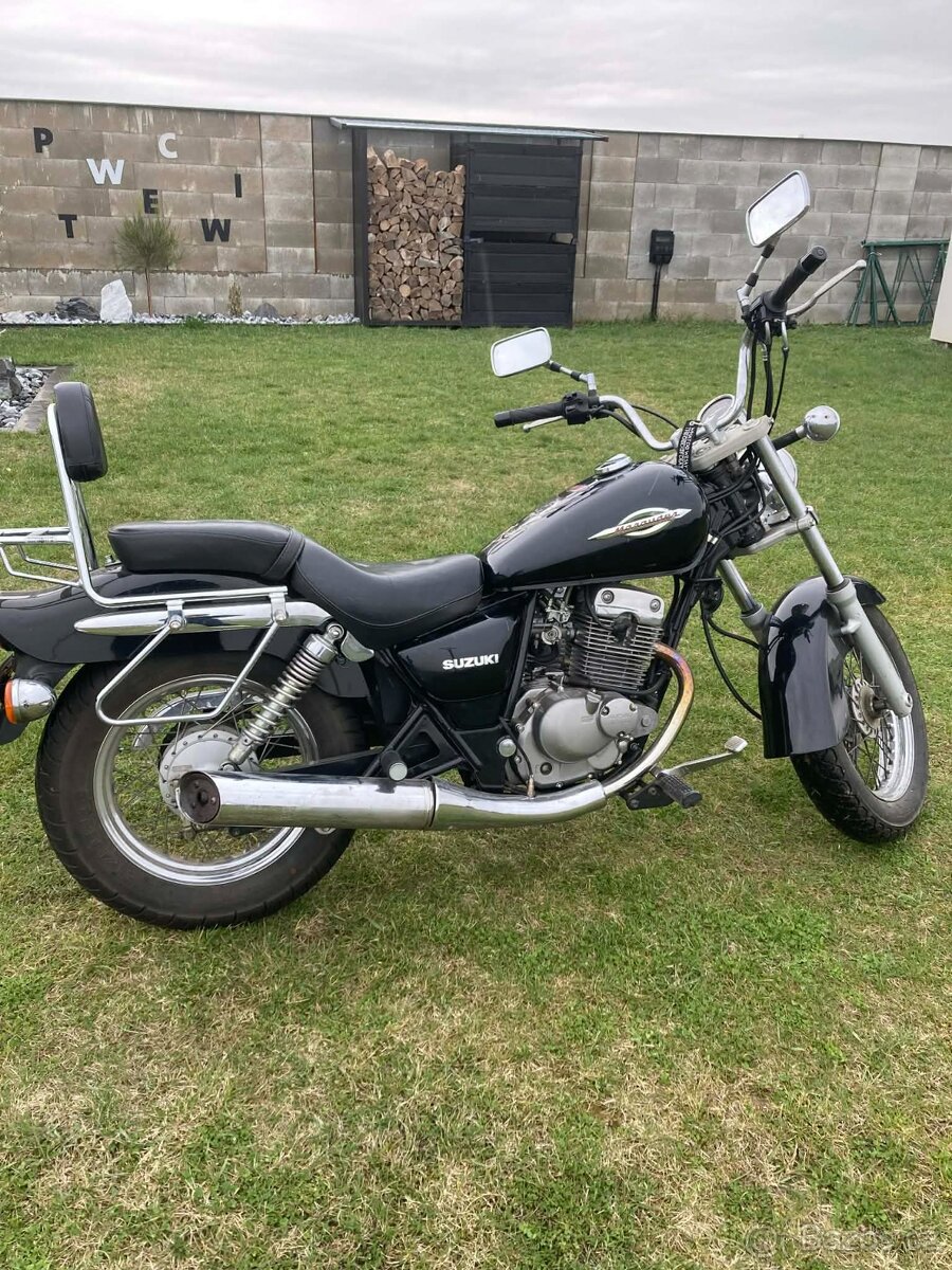 Suzuki Marauder 125 - 2