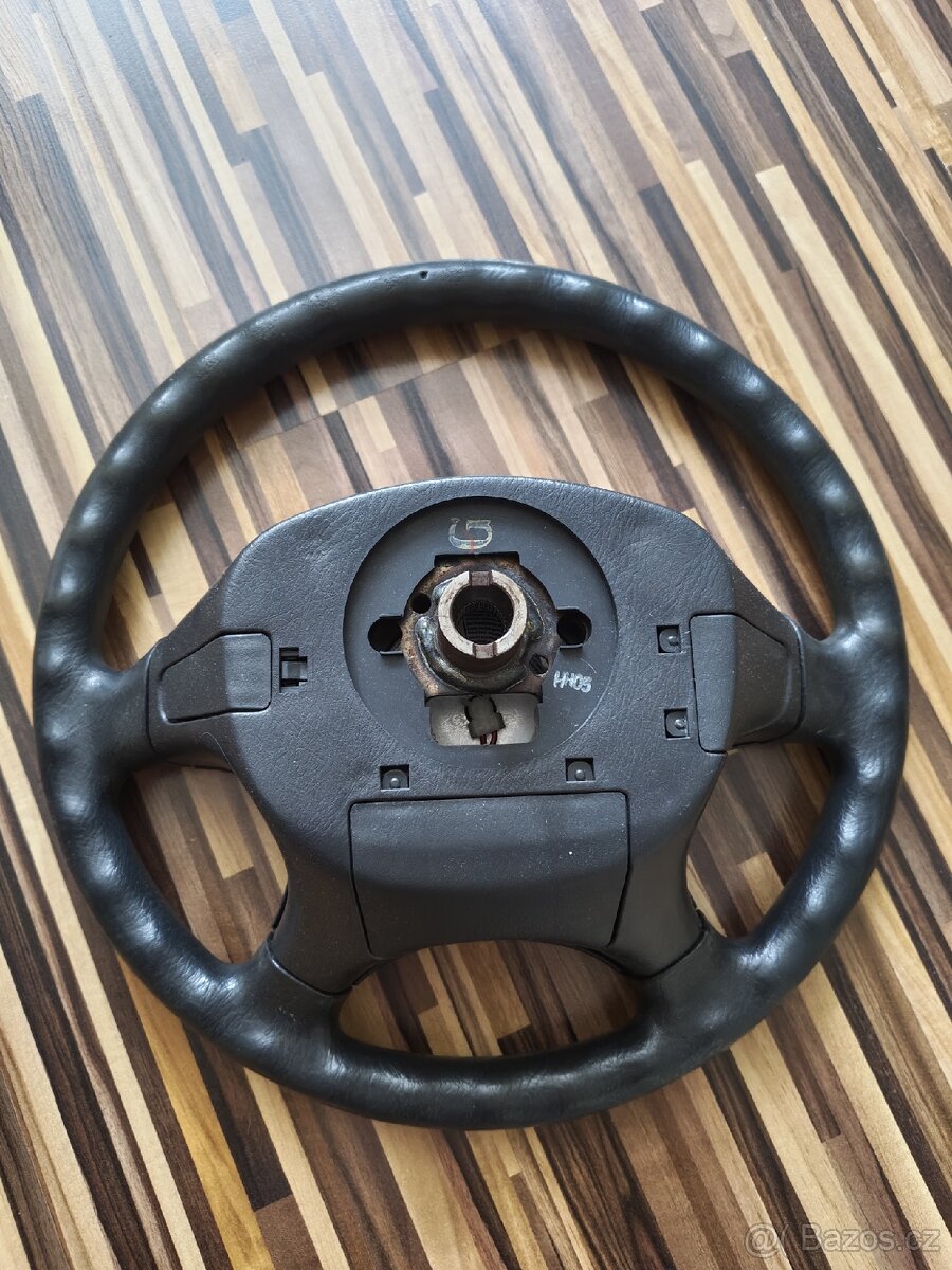 Volant Honda civic 6g - 2