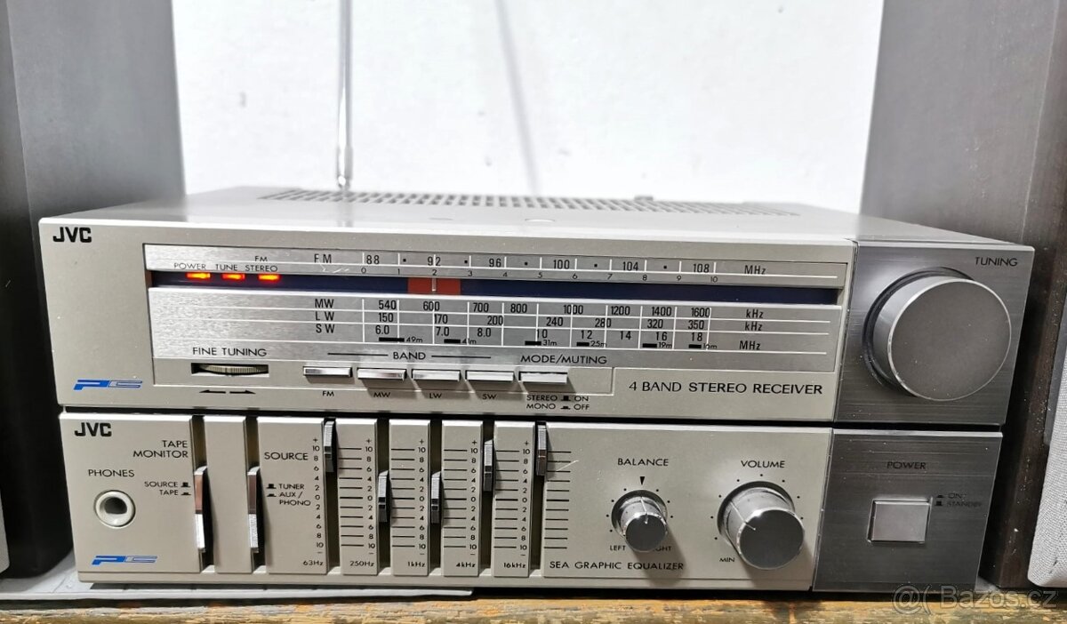JVC PCR11L + repro JVC . Receiver + equalizer - 2