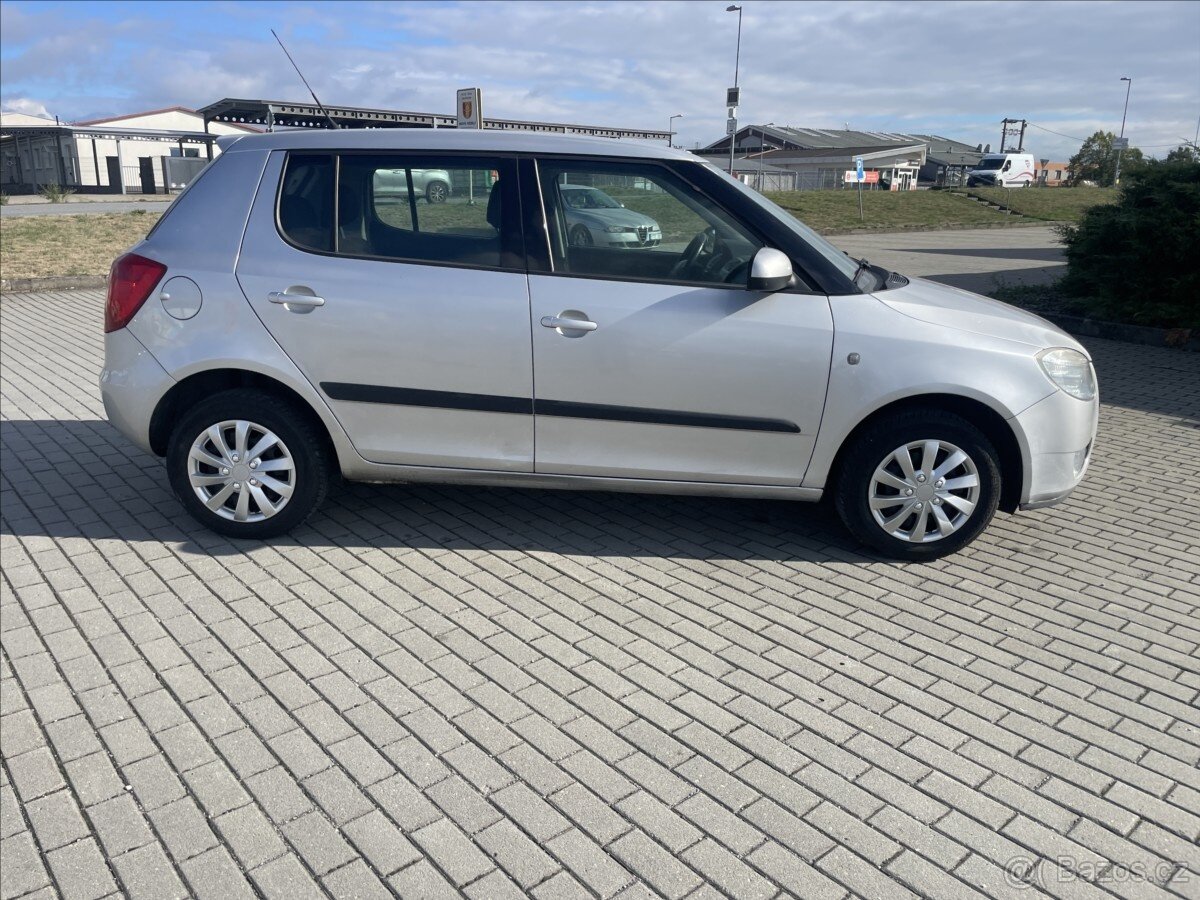 Škoda Fabia 1.4i 63kw Nová STK - 2