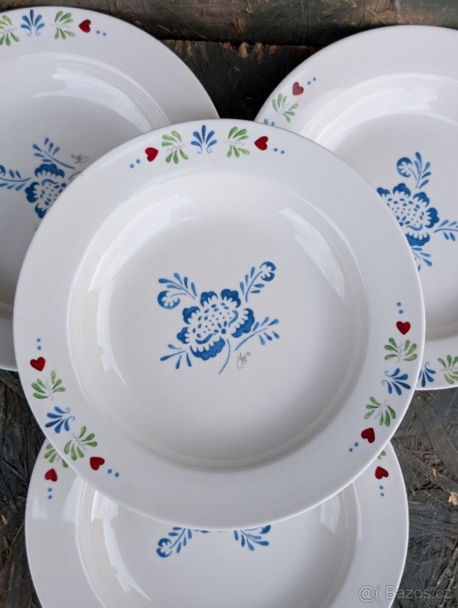 4 ks vintage hluboké talíře. - 2