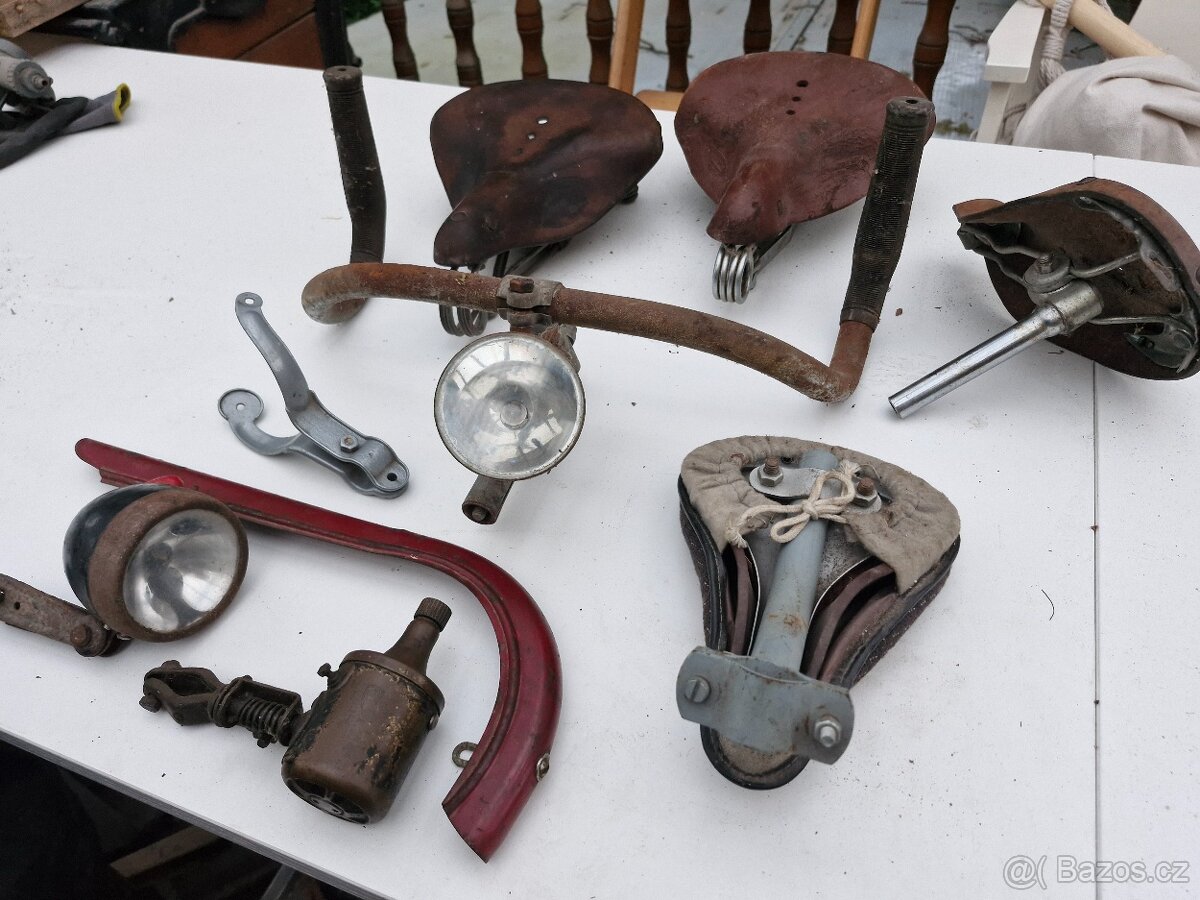 Stará kola součástky - 2