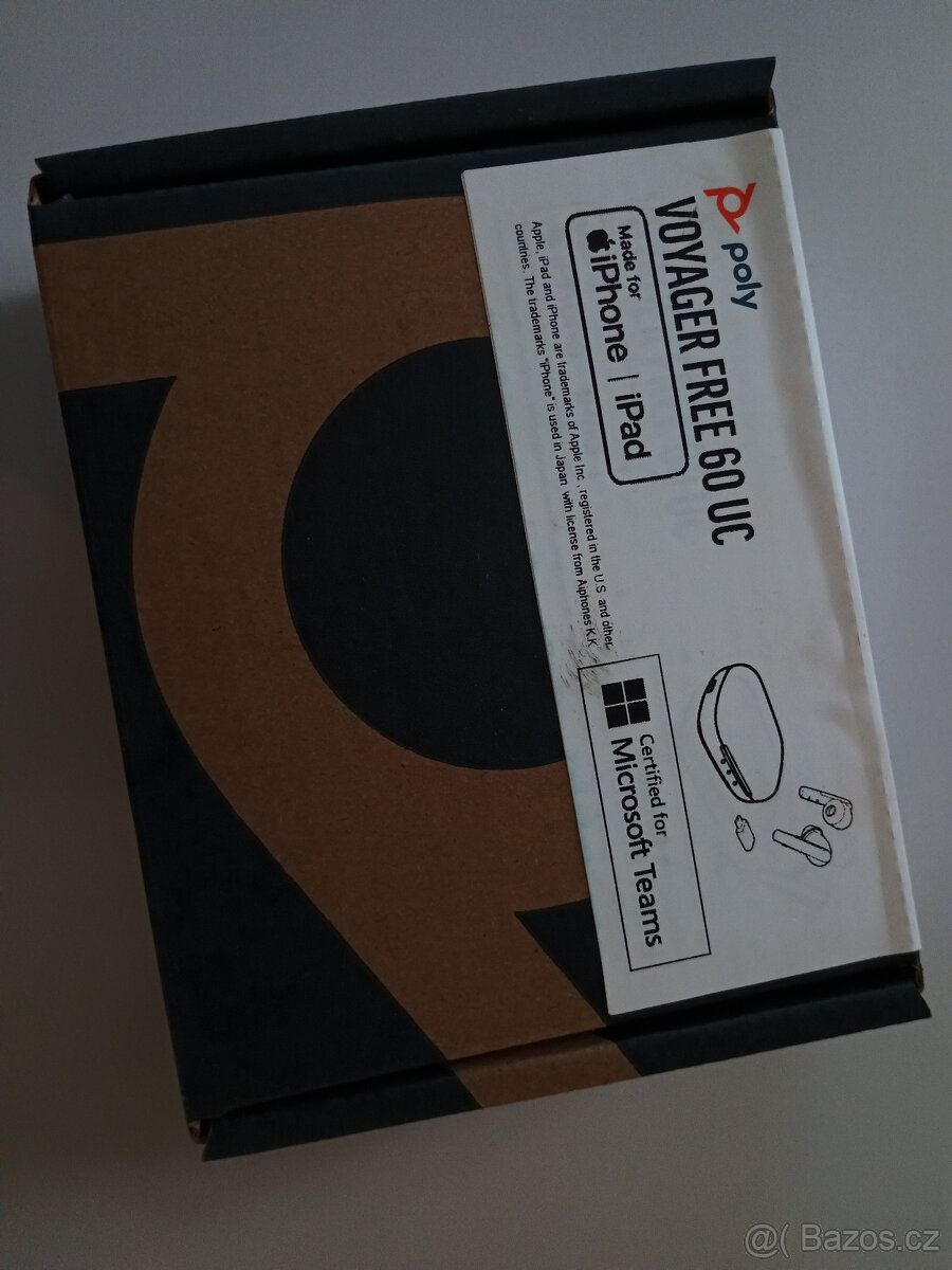 BT headset Poly Voyager Free 60 MS Teams, BT700 USB-A adapt. - 2