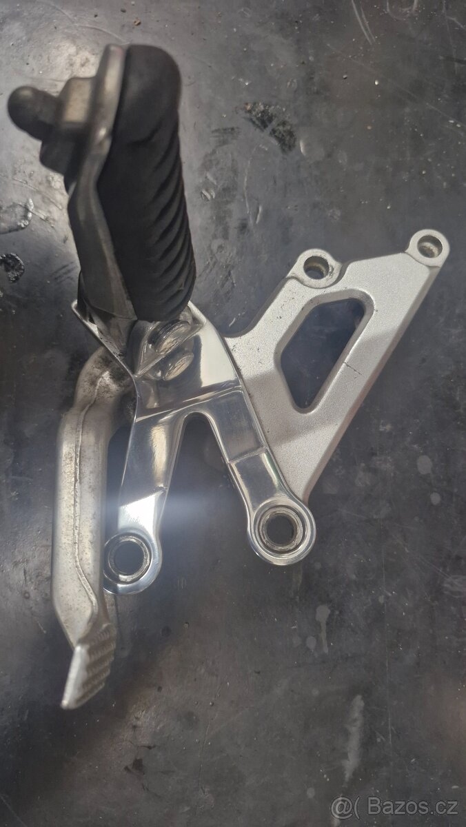 Kawasaki Zx12R stupačky - 2