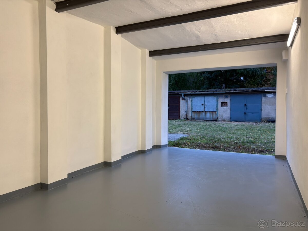 Pronájem nadstandardně velké garáže – Moravská Ostrava, ul. - 2