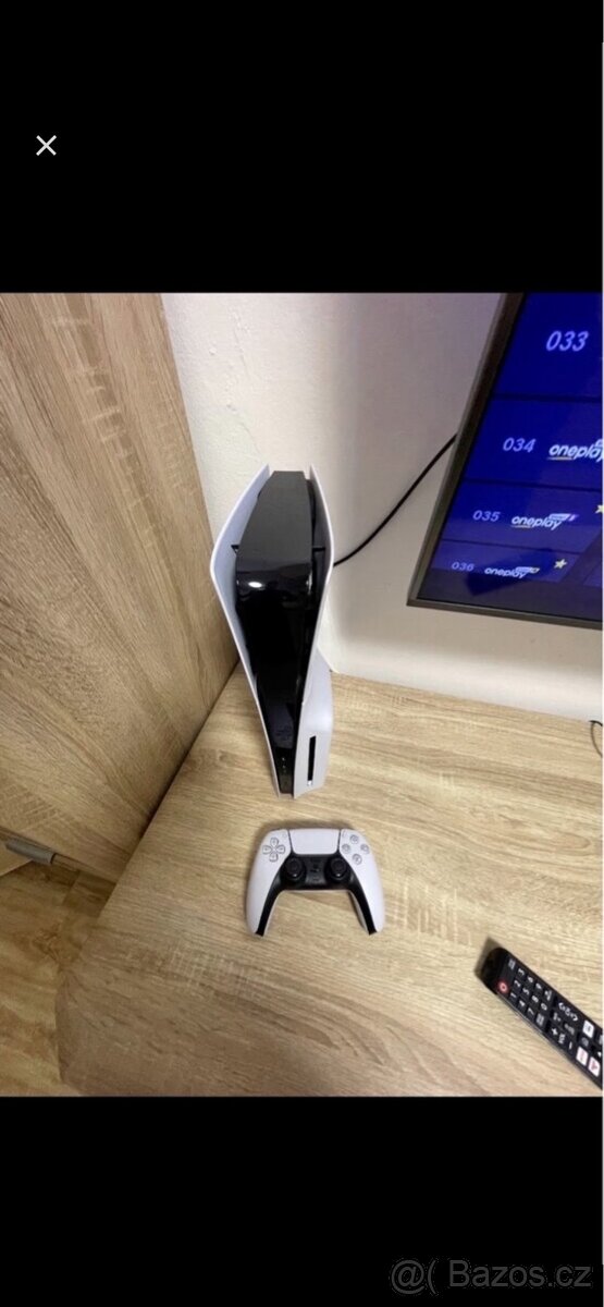 Playstation 5 Slim - 2