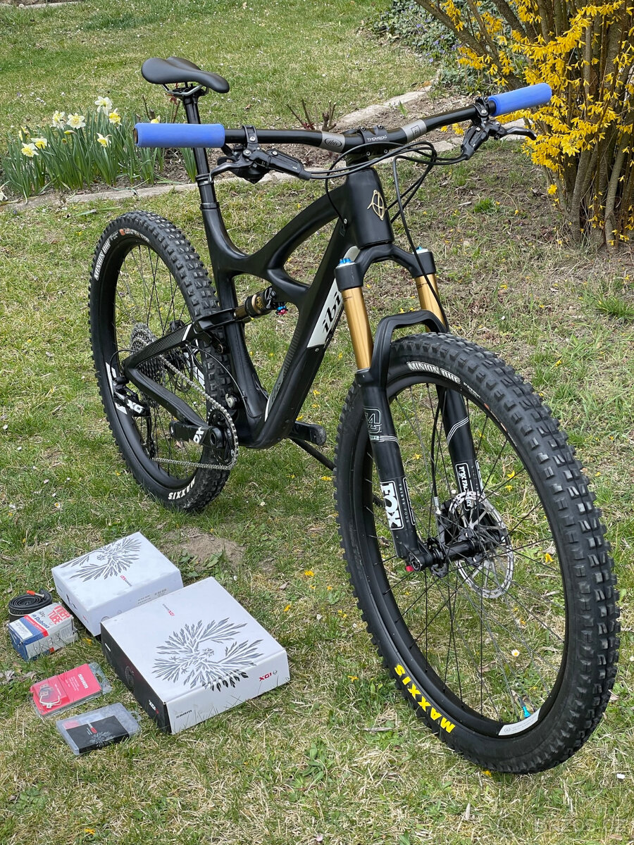 Celoodpružené karbonové kolo IBIS MOJO3 - 2