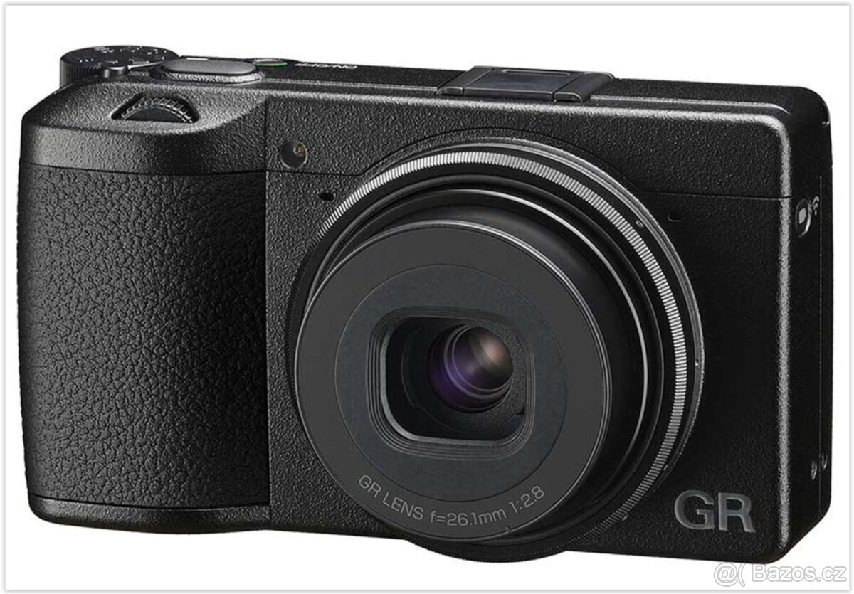 RICOH GR IIIx s příslušenstvím - 2