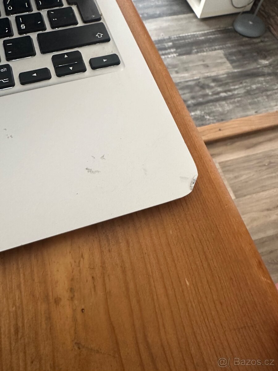 MacBook Air Model 1370 - 2