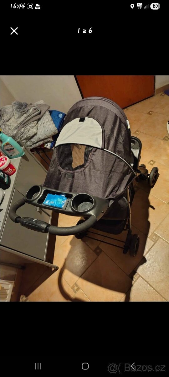 Sportovní kočárek - 2