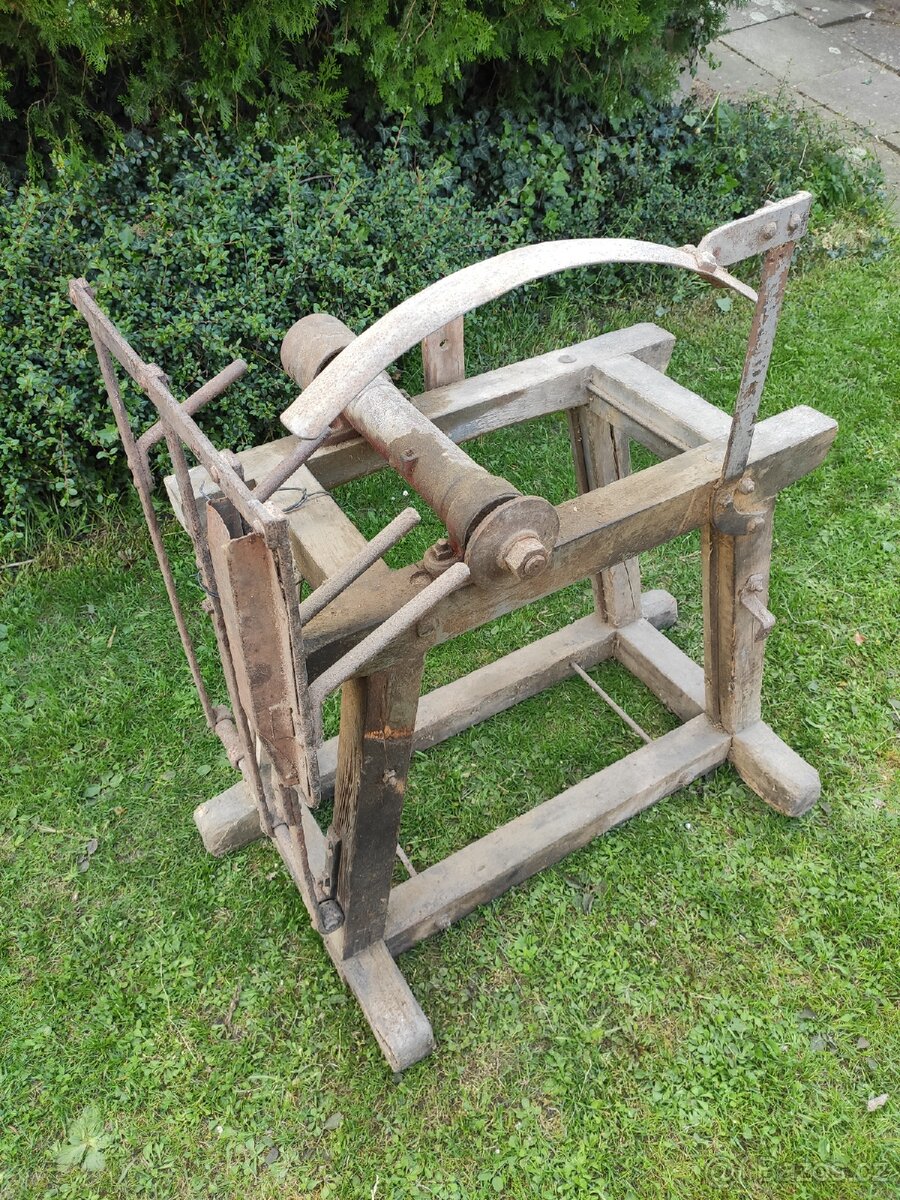 Historická cirkulárka - 2