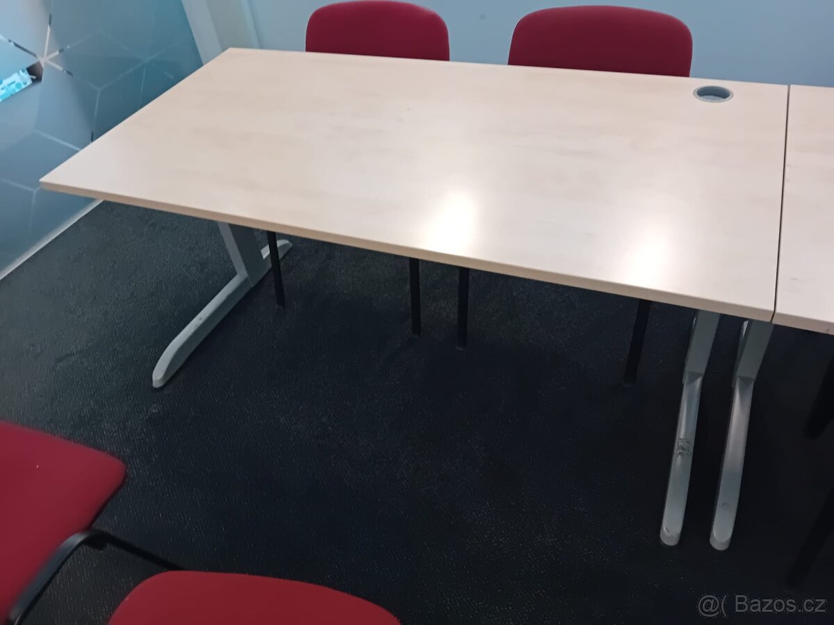 Kancelářský stůl TECHO - 2