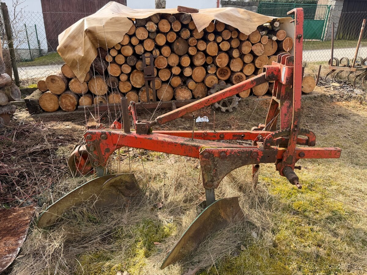 Prodám dvouradličný pluh - 2