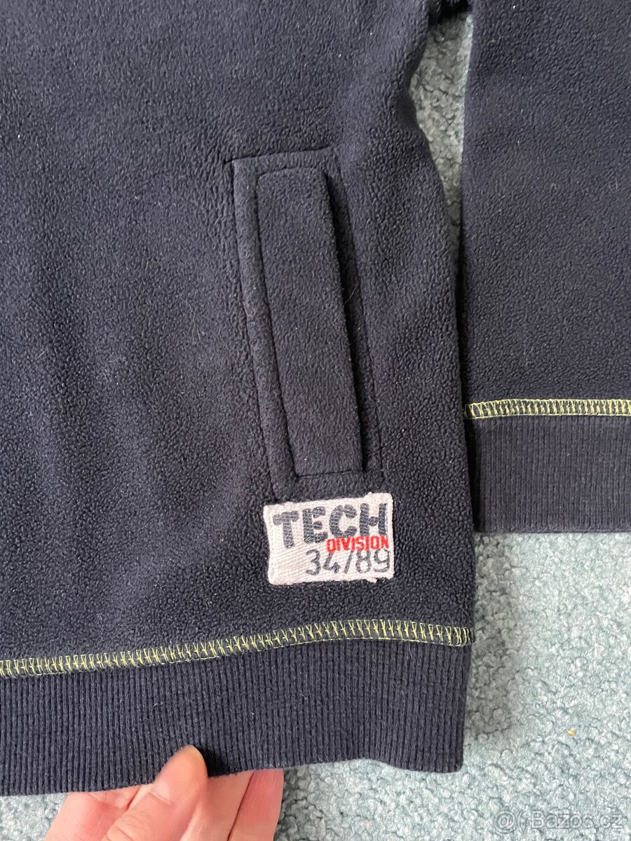 Mikina F&F 5-6 let - 2