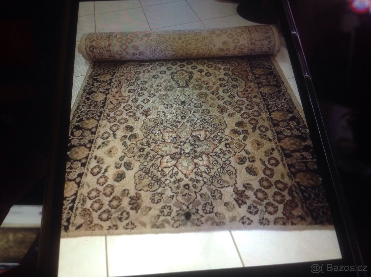 Orientální strojové tkaný koberec - 2