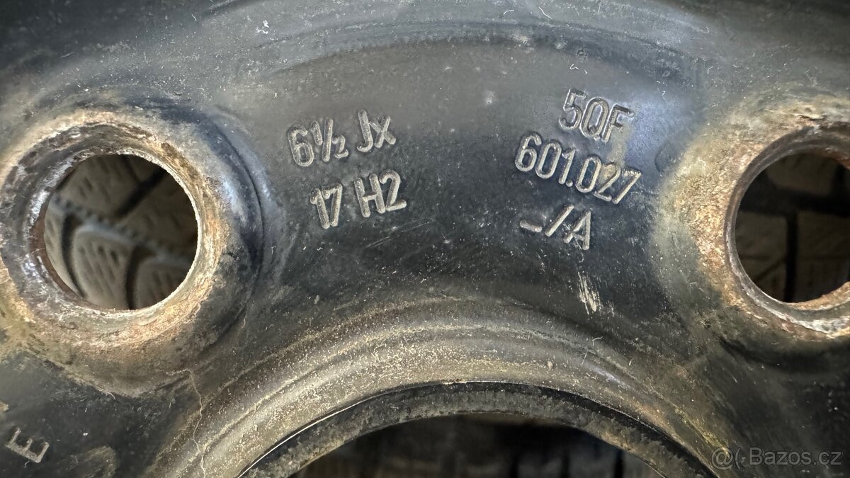 5x112 R17 ET38 ráfky s TPMS ventilky - 2