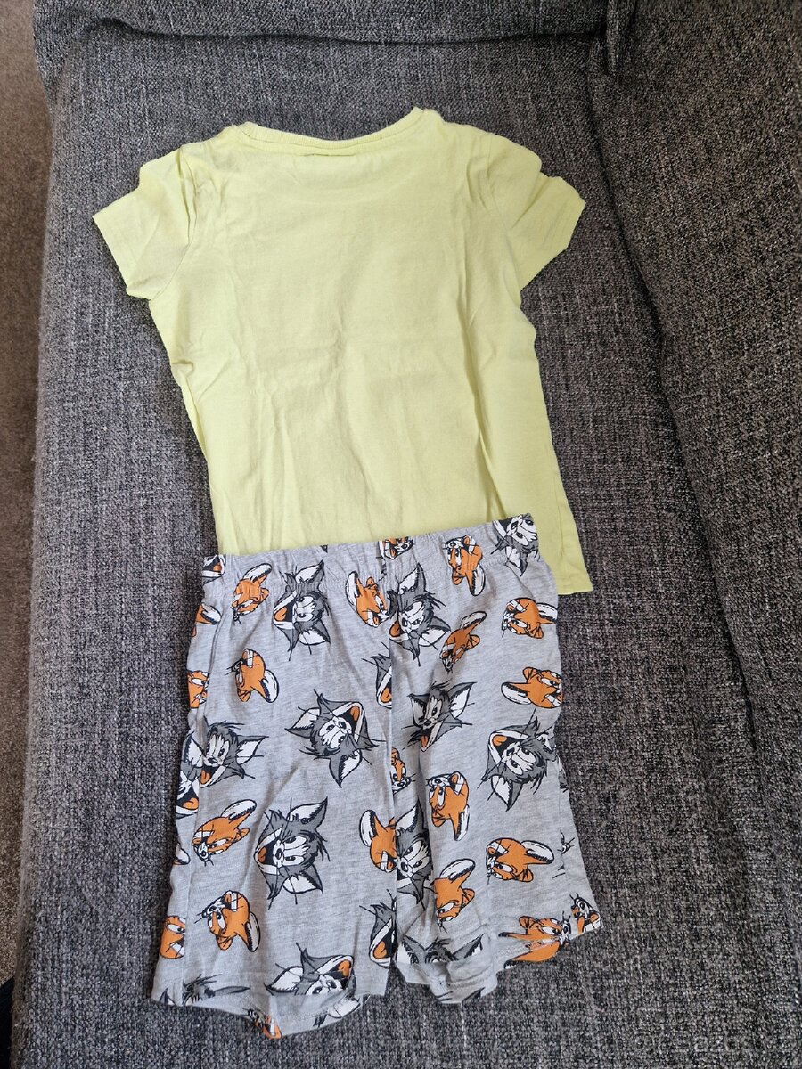 Chlapecké pyžamo - 2