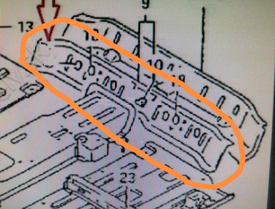 Příčka Suzuki Samurai. - 2