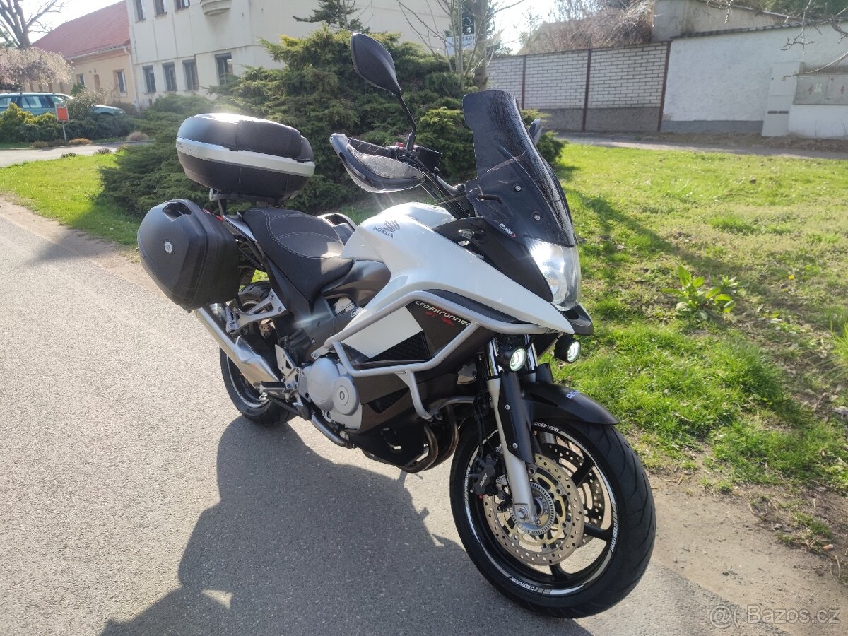Honda VFR 800 X Crossrunner ABS - 2