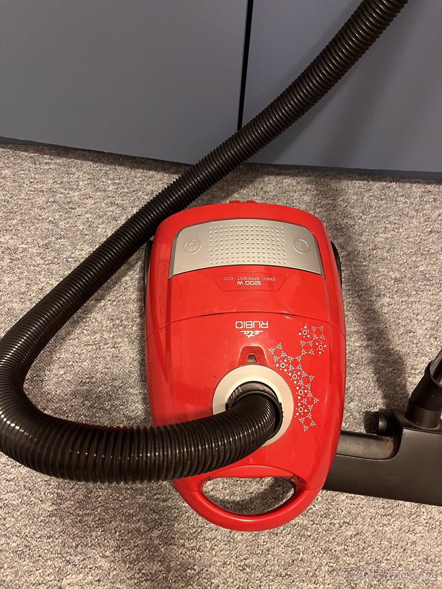 Vysavač ETA Rubio 1200 W - 2