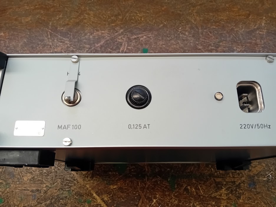 Lineární měřič magnetické indukce LMMI-1 - 2