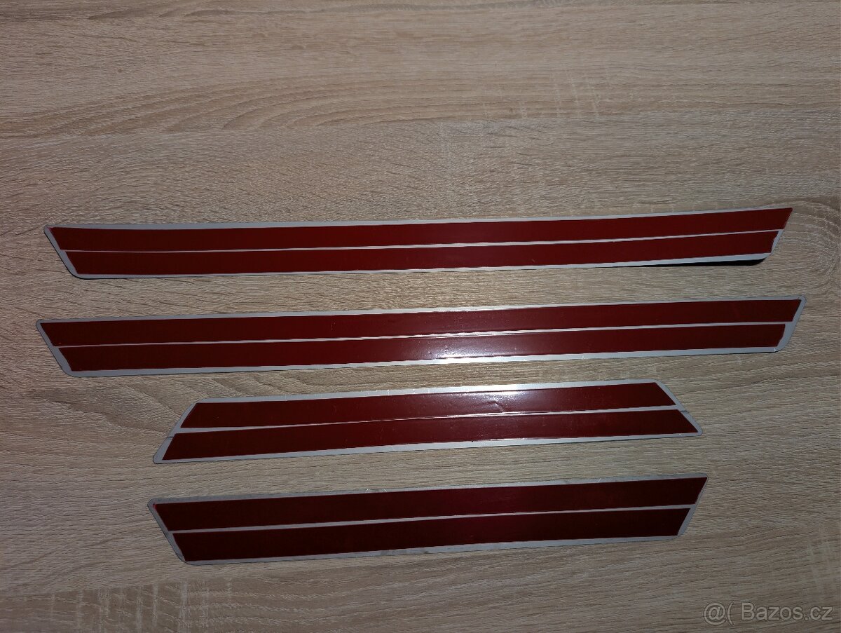 Kryty prahů VW Golf - NOVÉ - 2
