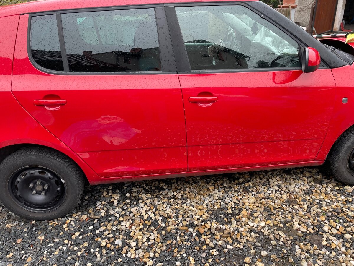 Fabia 2 hatchback dveře LF3K-8T8T - 2