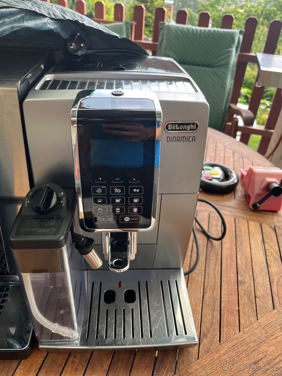 Kavovar Delonghi Dinamica - 2