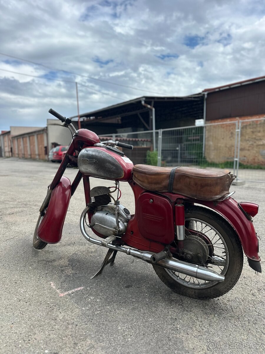 Jawa ČZ 150/352 - 2
