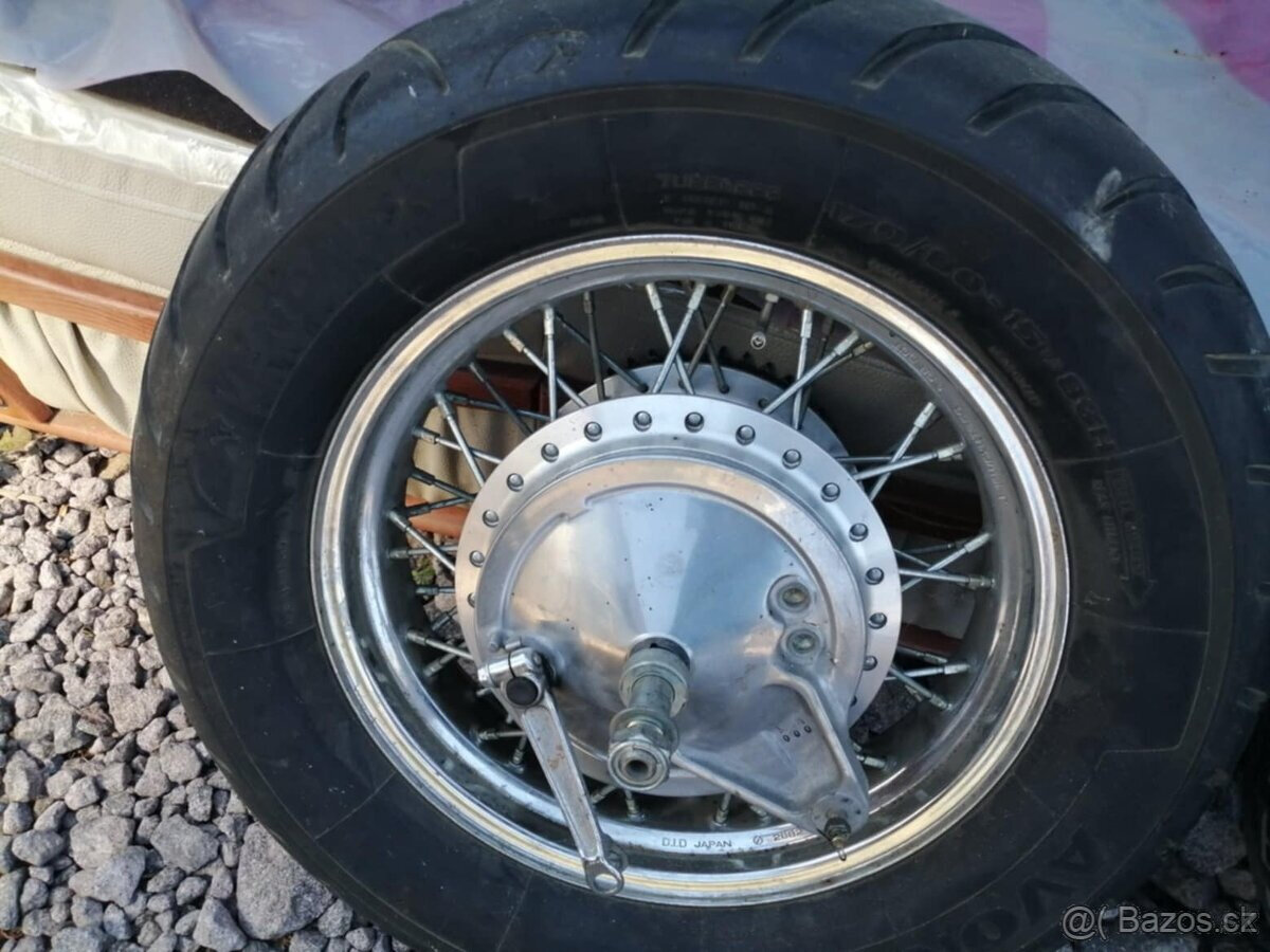 Honda VT 750 C Shadow - 2