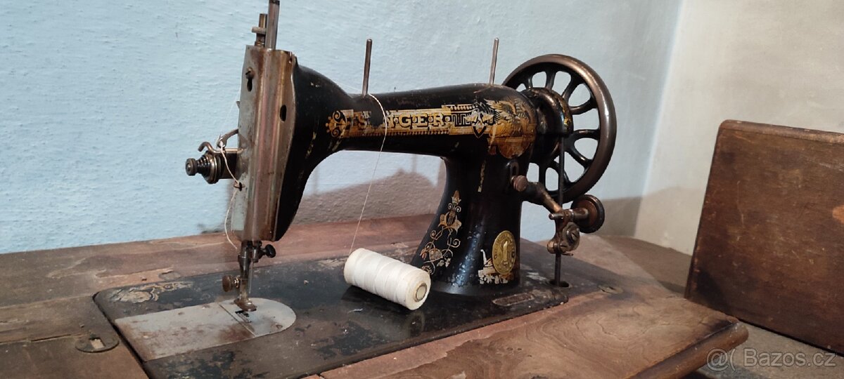 Šicí stroj Singer - 2