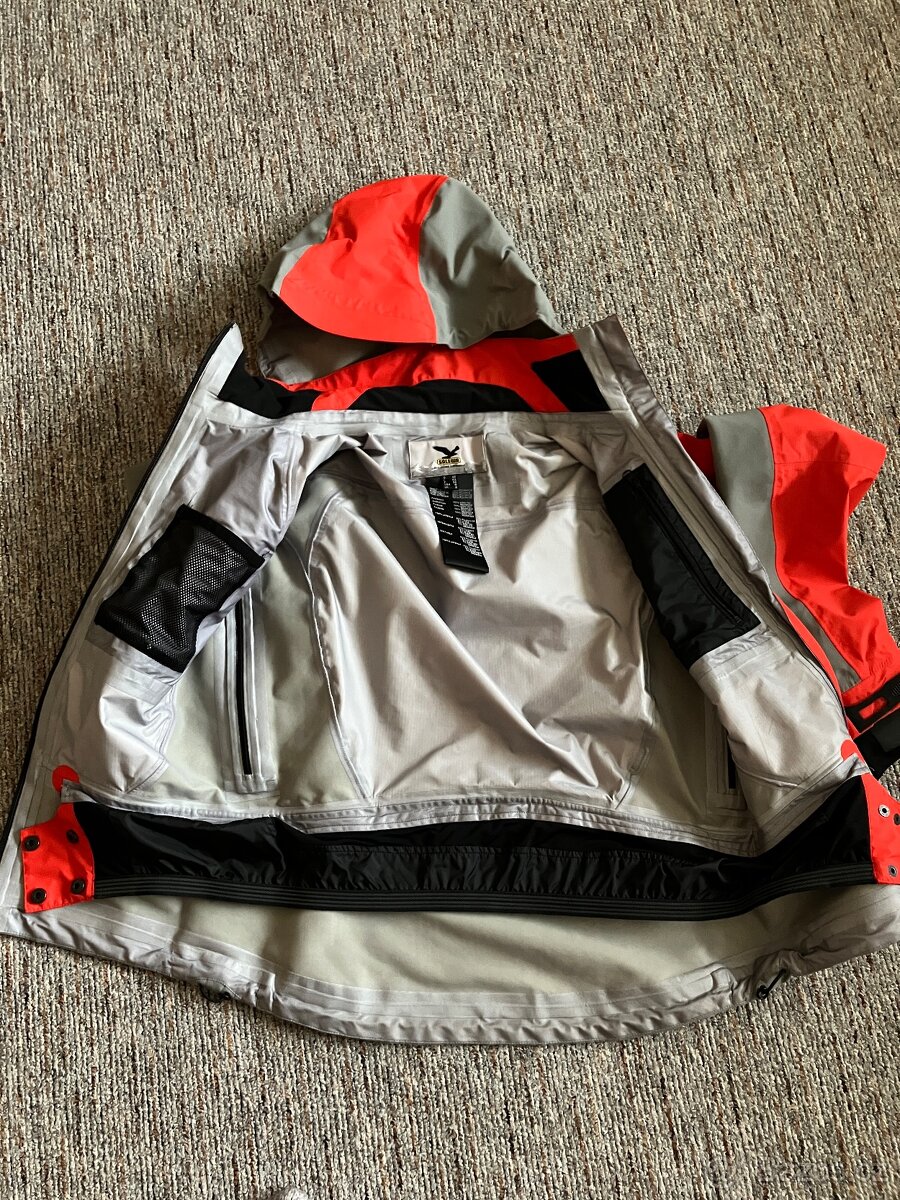 GTX dámská bunda Salewa AlpineXtrem - 2