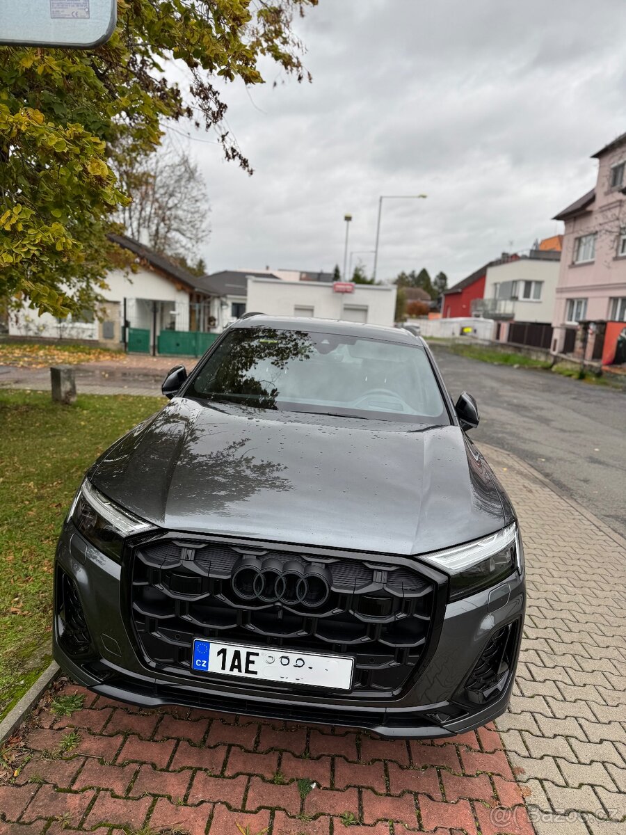 Audi Q7, Audi Q7, 50 TDI S-Line 8100km Záruka 5 let DPH - 2