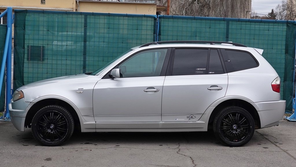BMW X3 X-DRIVE 3,0/170 kW benzin 4x4 - 2