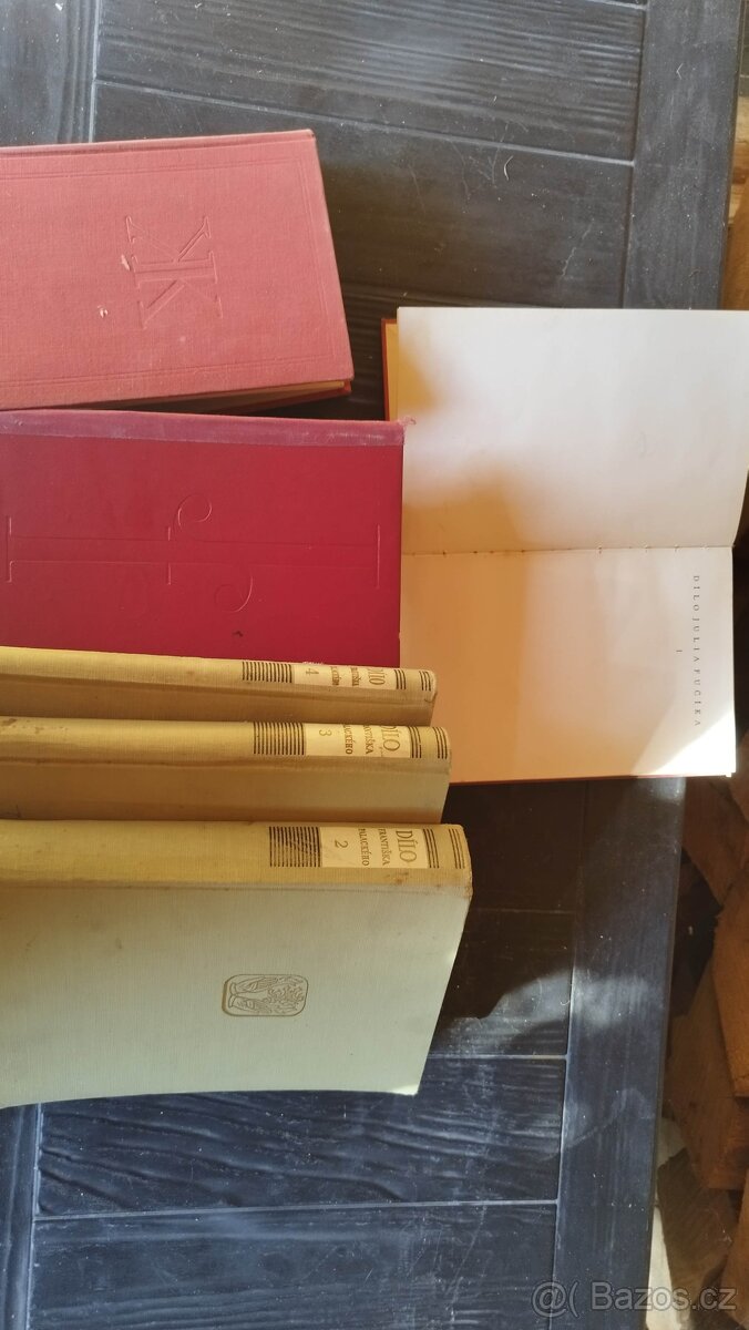 Prodám staré knihy karavana - 2