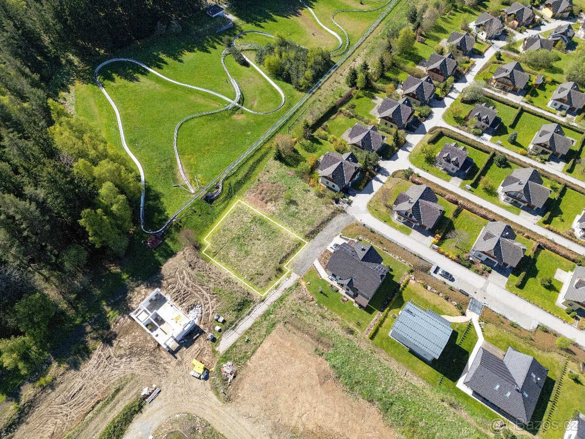 Stavební pozemek Lipno nad Vltavou se stavebním povolenim - 2
