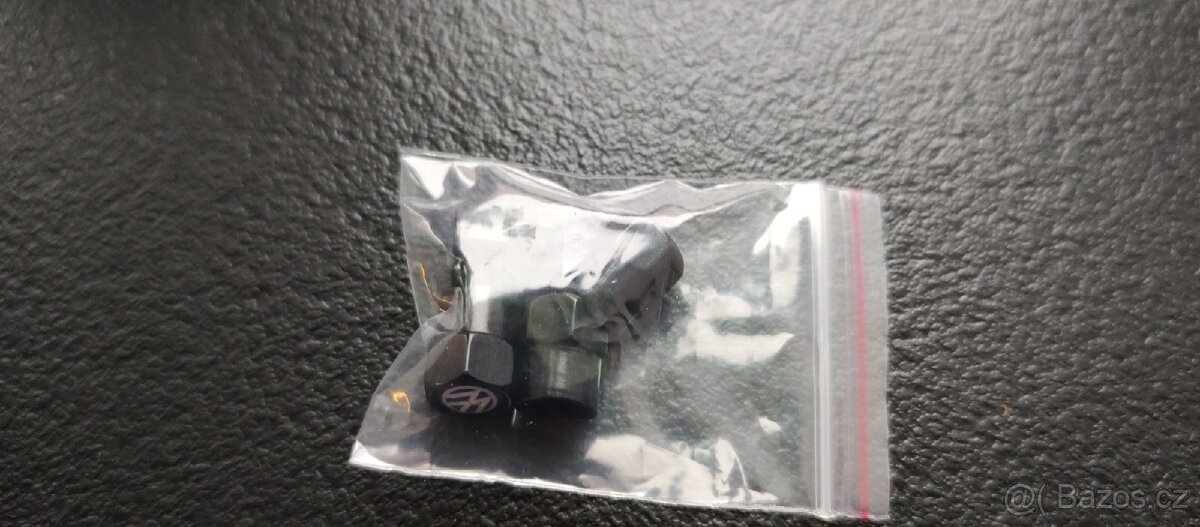 Čepičky ventilků VW - 2