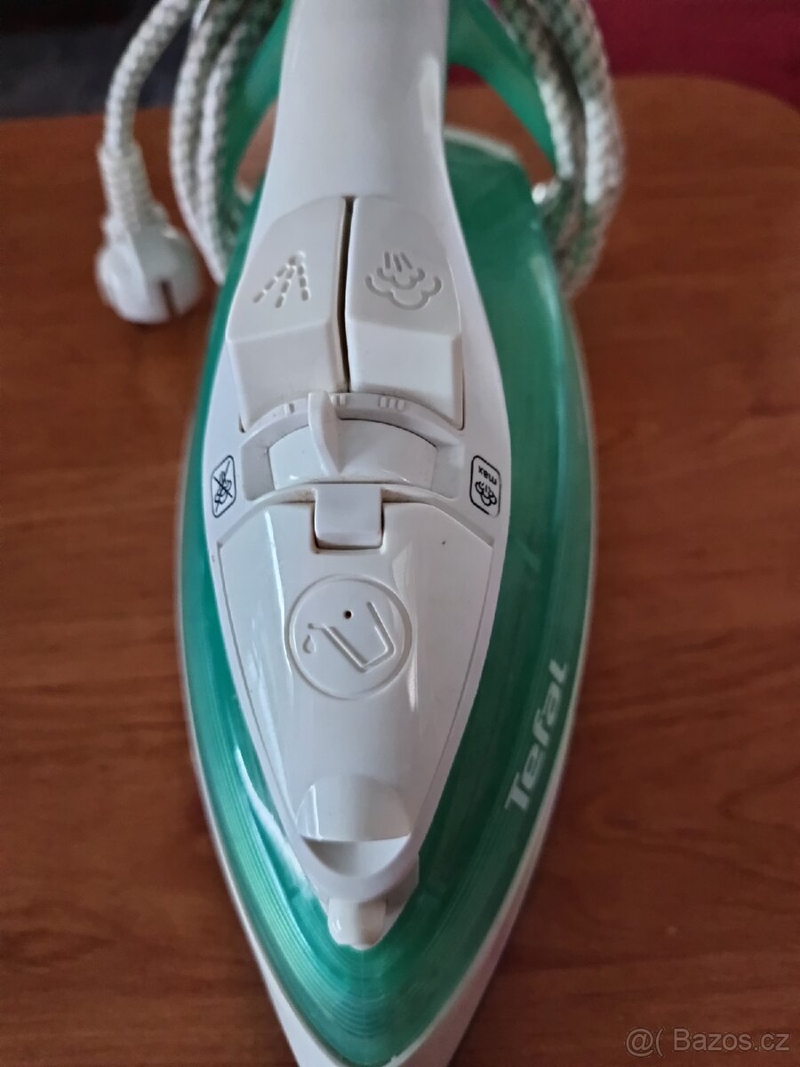 Žehlička Tefal - 2