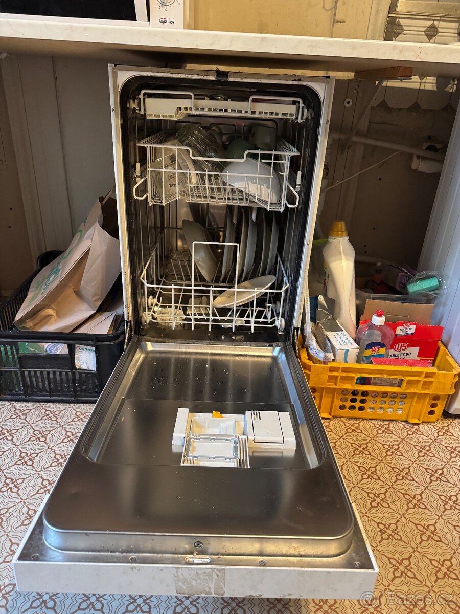 myčka Miele G 4620 SC - 2