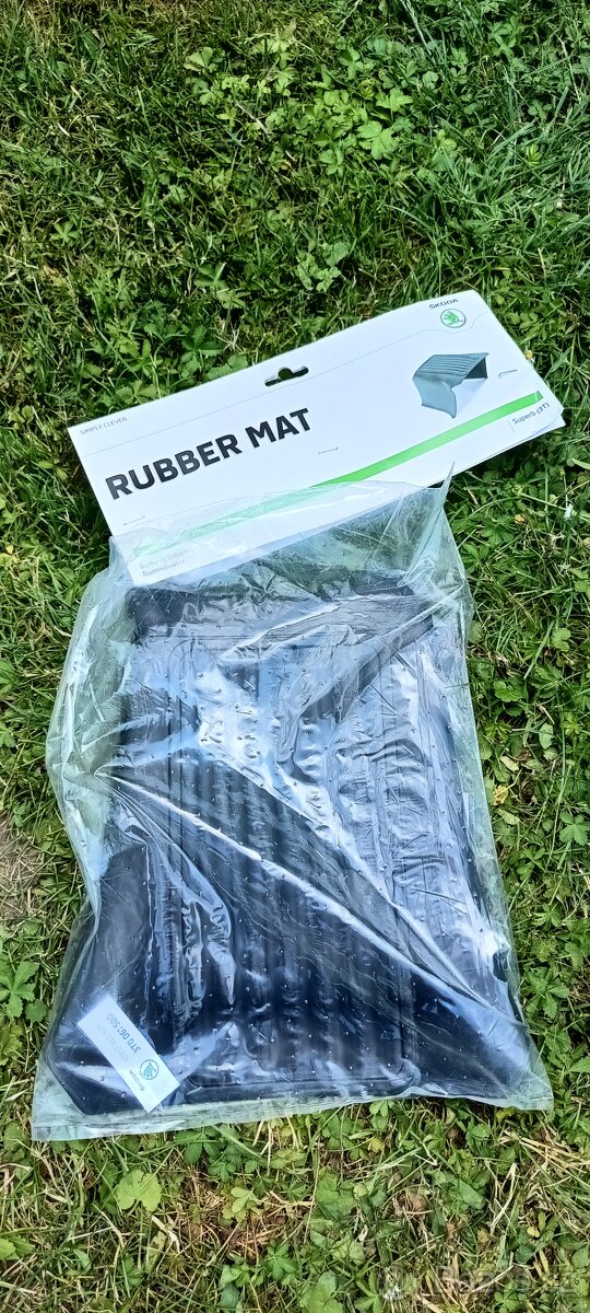 Gumový koberec na tunel - SUPERB 3T - 2