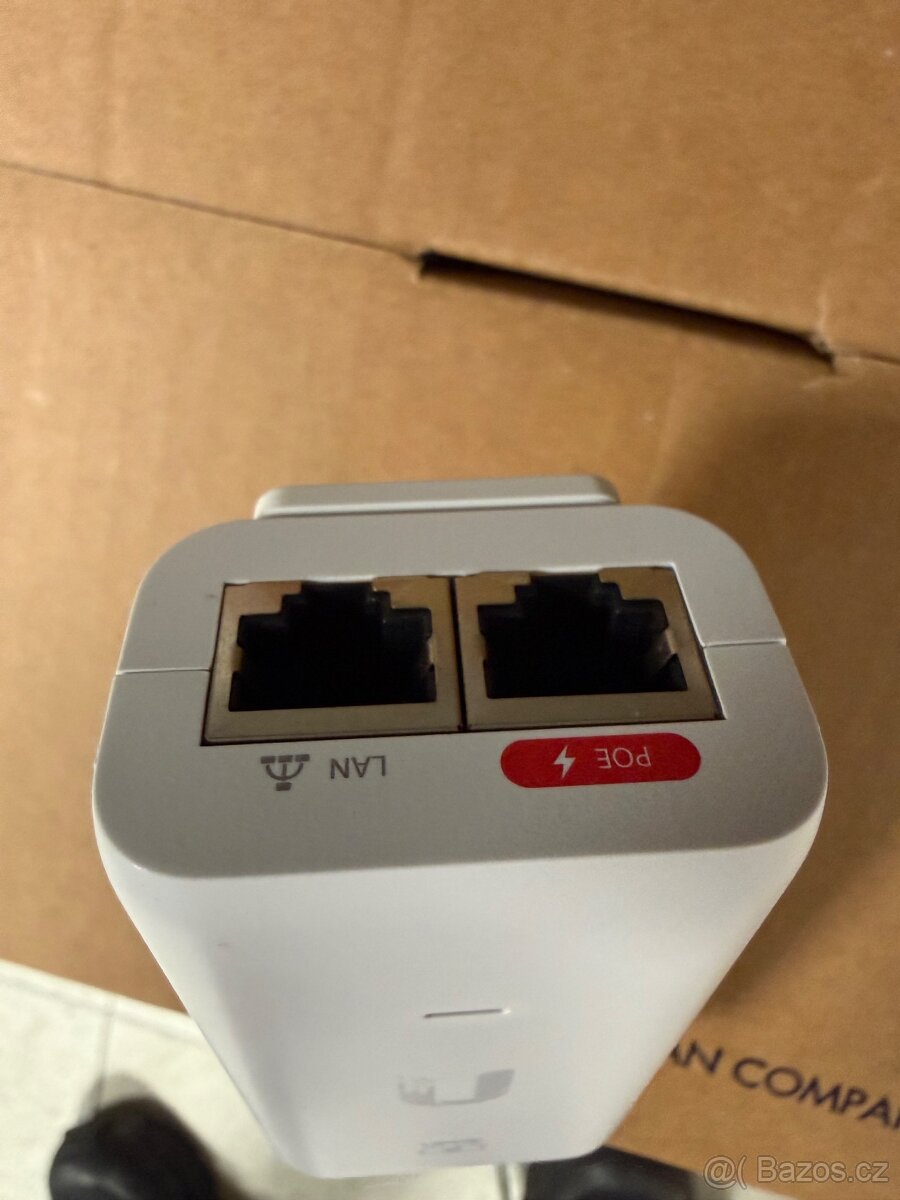 Ubiquiti U-POE-af, gigabitový PoE injektor - 2