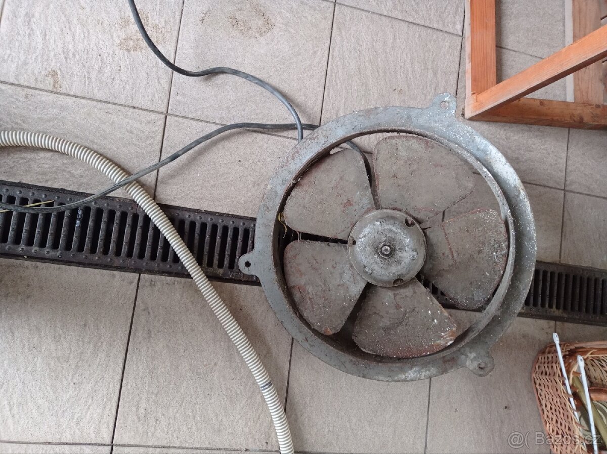 Prodám třífázový ventilátor. - 2