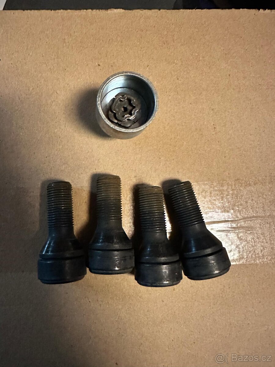BMW pojistné šrouby - 2
