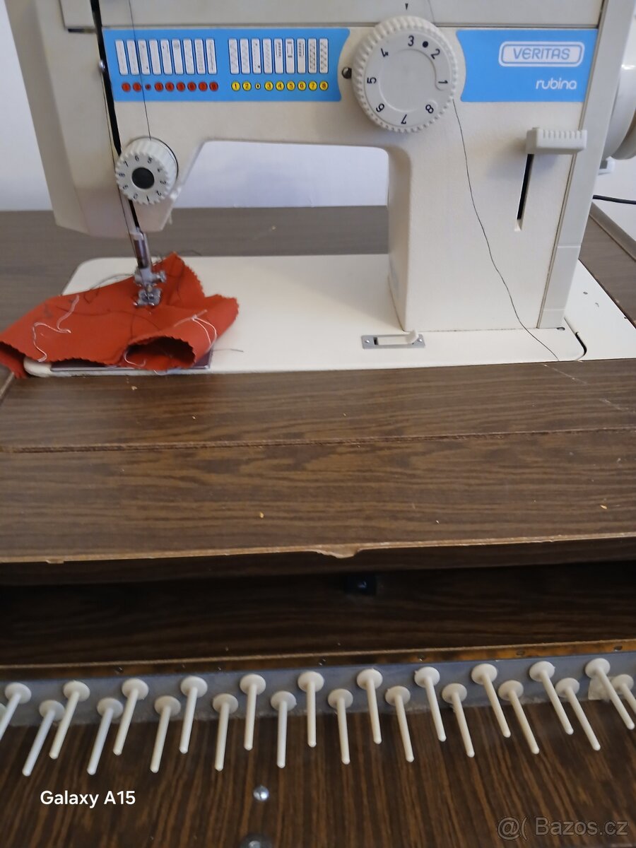 šicí stroj veritas - 2