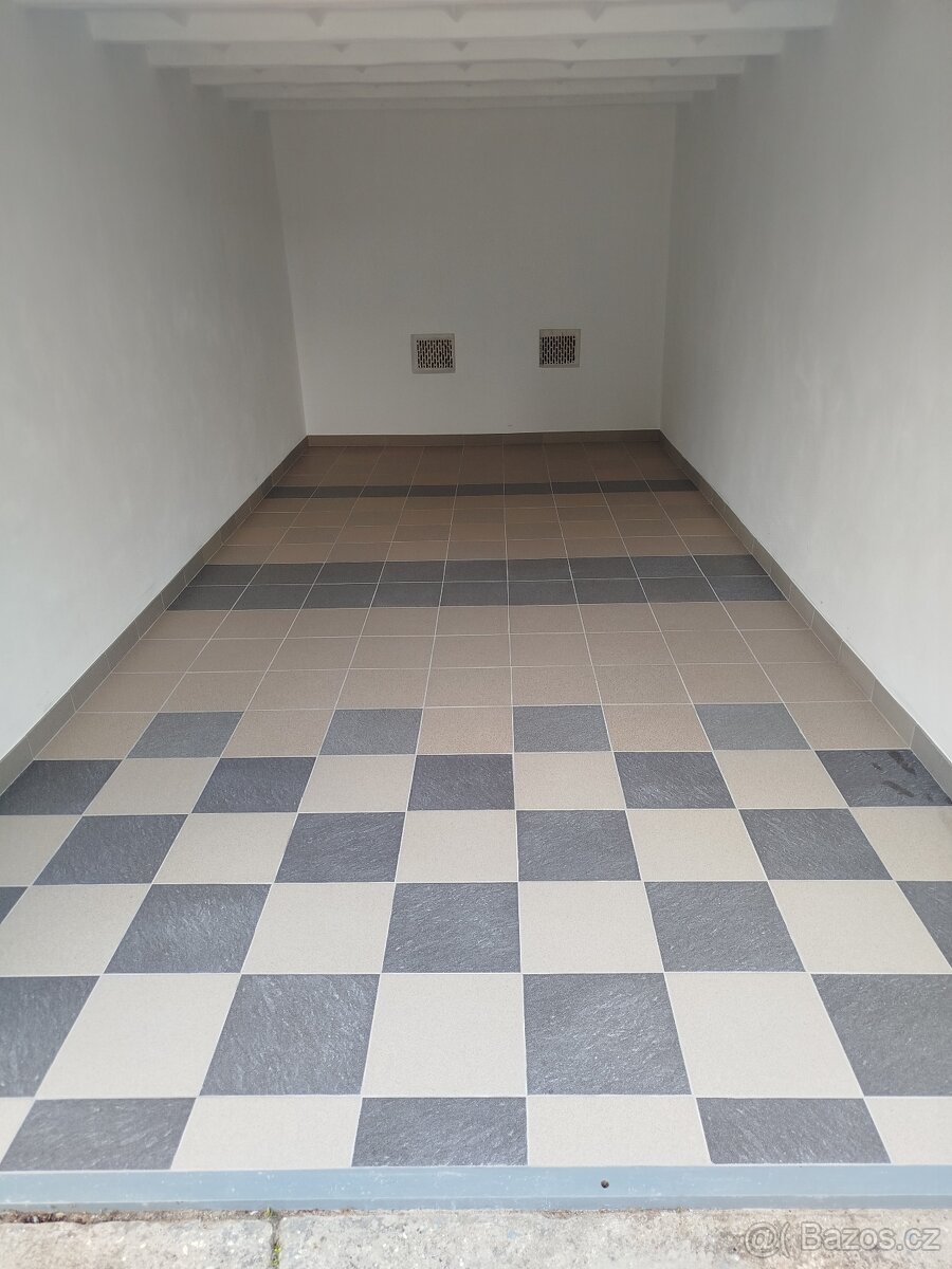 Pronájem garáže - 2