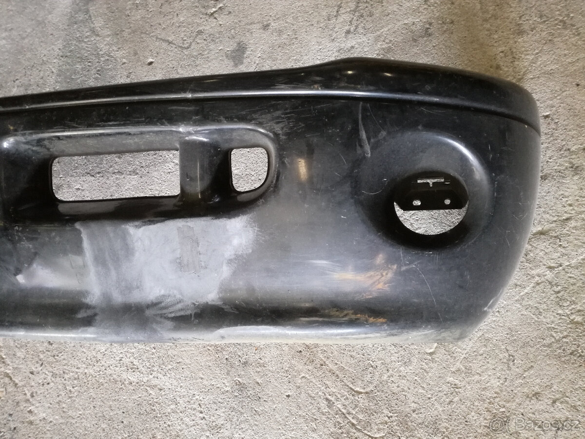 Dodge ram 1500 Sport nárazník přední - 2