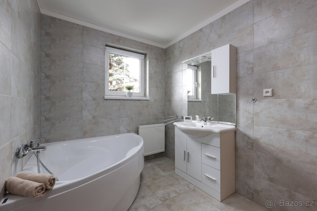 Prodej, rodinný dům 4+1,120 m², Mrtník - 2